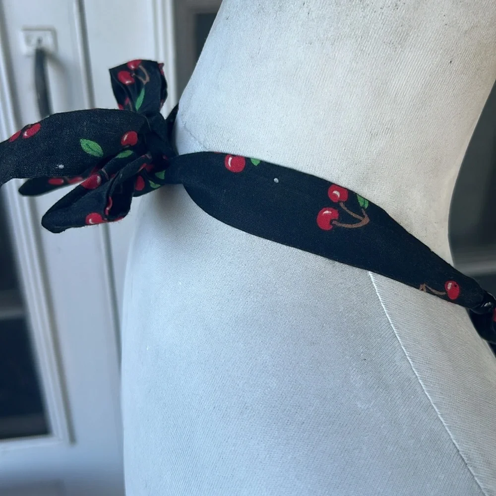 VTG Cherry Printed Fabric Covered Bead Necklace
